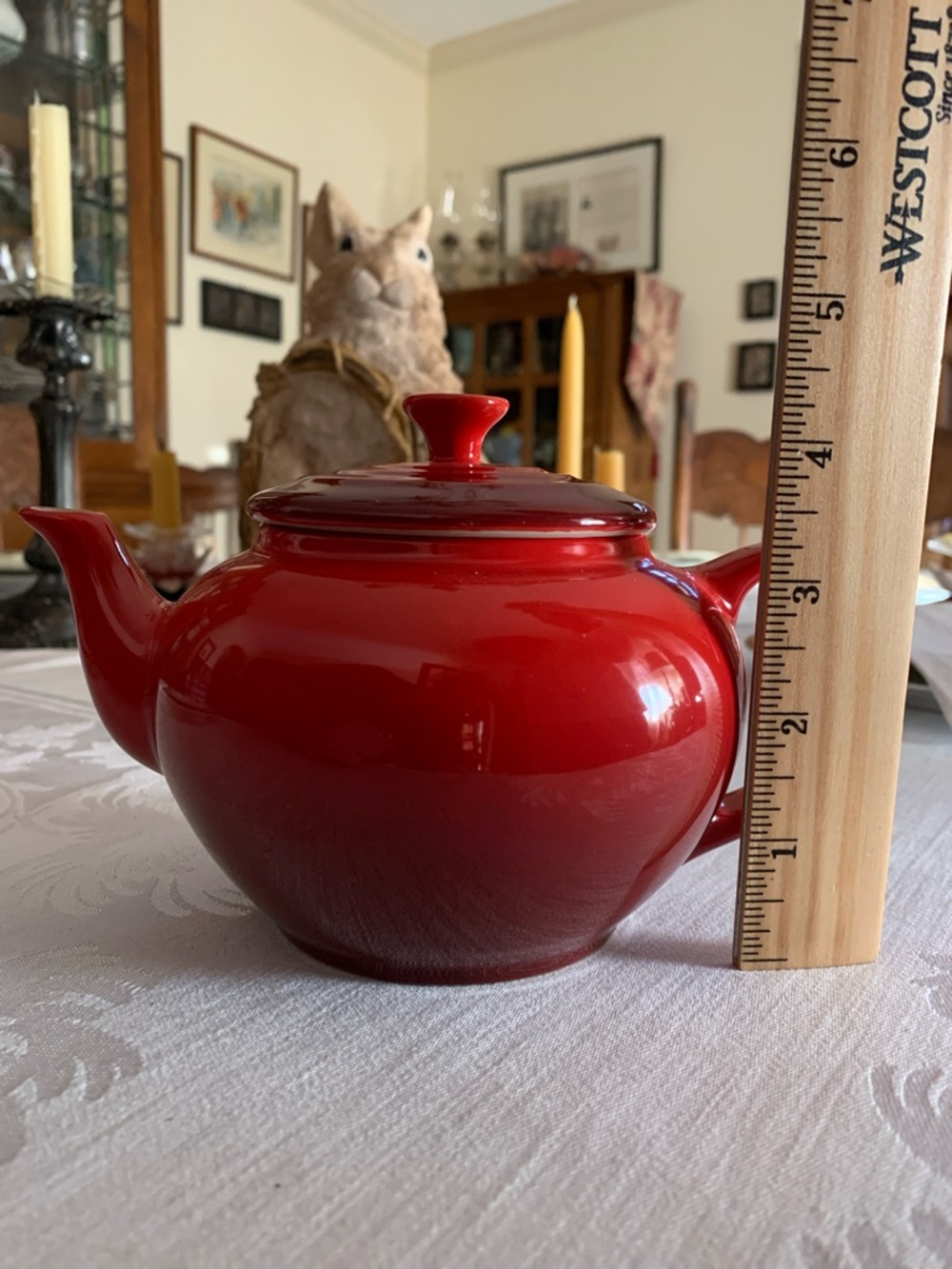 Le Creuset Red Stoneware Teapot with Removable Infuser and Lid - Picture 4 of 4